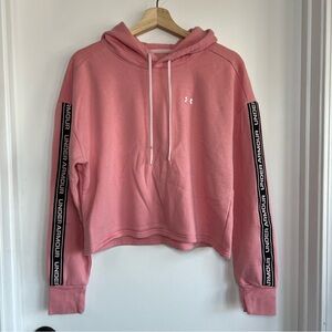 Under Armour Pink Cropped Logo Sleeve Hoodie Loose Fit Sweater, Size‎ Medium